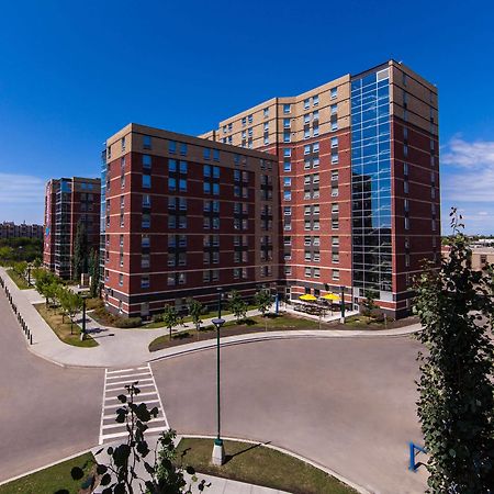 Macewan University Residence Edmonton Bagian luar foto