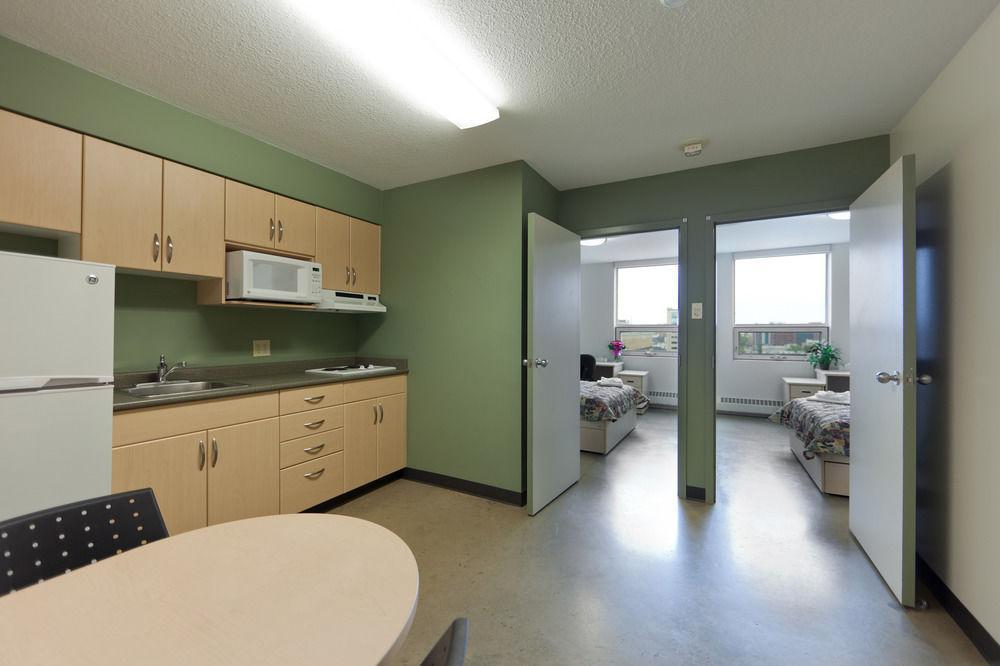 Macewan University Residence Edmonton Bagian luar foto