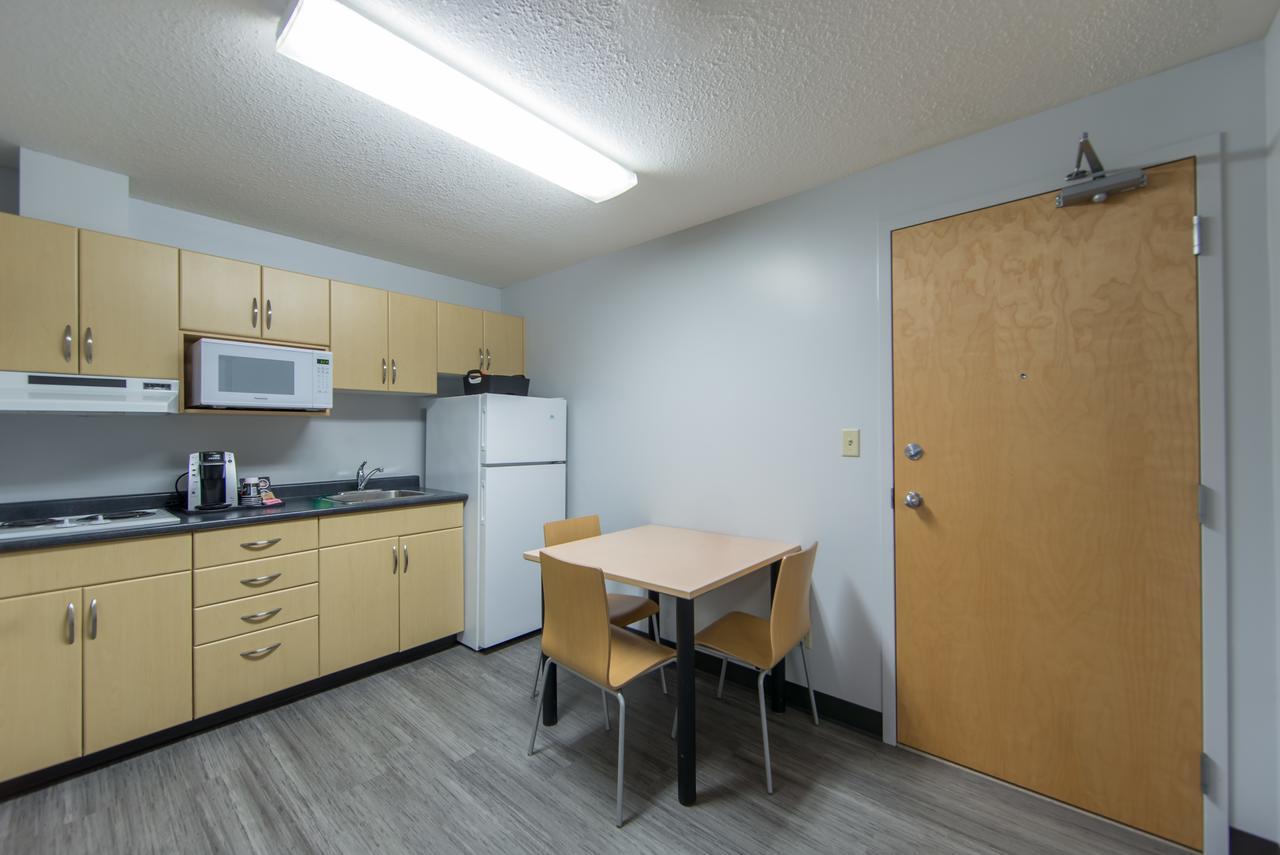 Macewan University Residence Edmonton Bagian luar foto