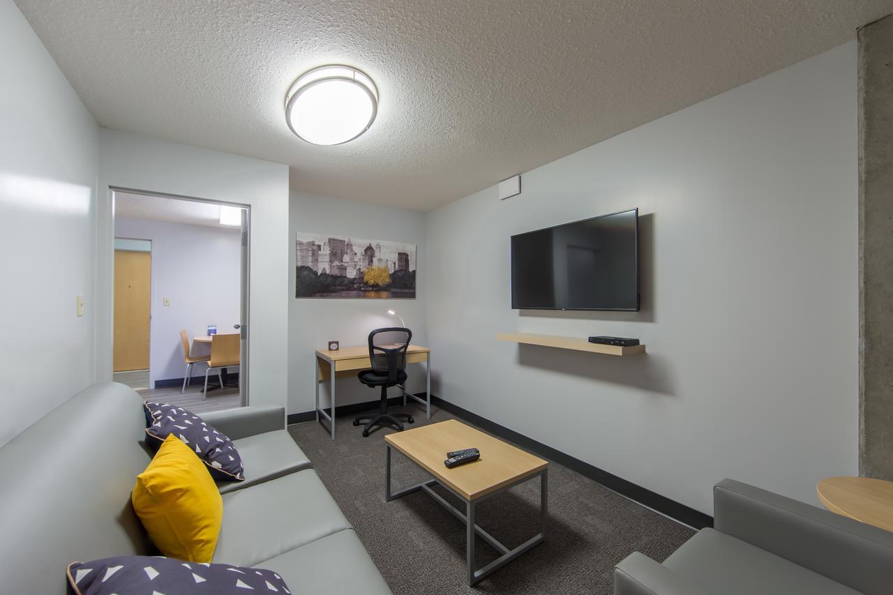 Macewan University Residence Edmonton Bagian luar foto
